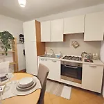 Apartament Le Di Sara Parking And Two In The Historic Center