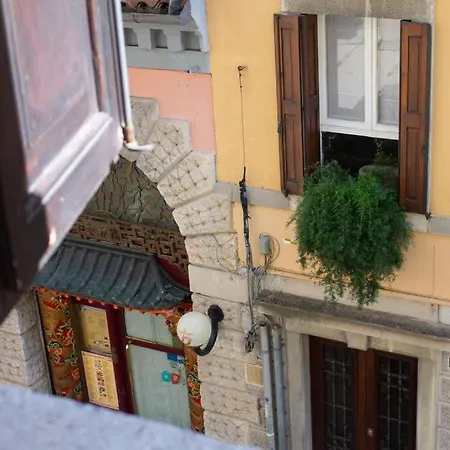 Apartament Le Di Sara Parking And Two In The Historic Center Udine