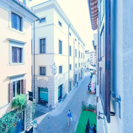 Apartament Le Di Sara Parking And Two In The Historic Center Udine